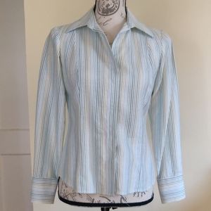 Ann Taylor Loft 4p dress shirt like new